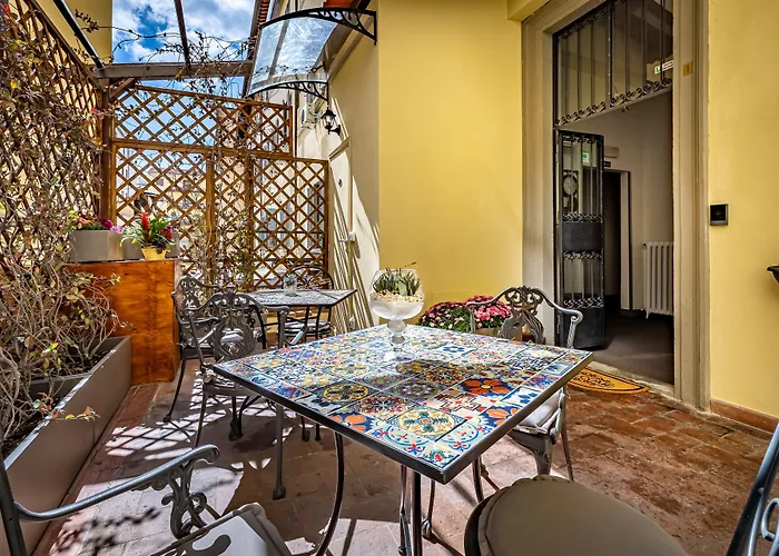 Maison Pitti Bed & Breakfast